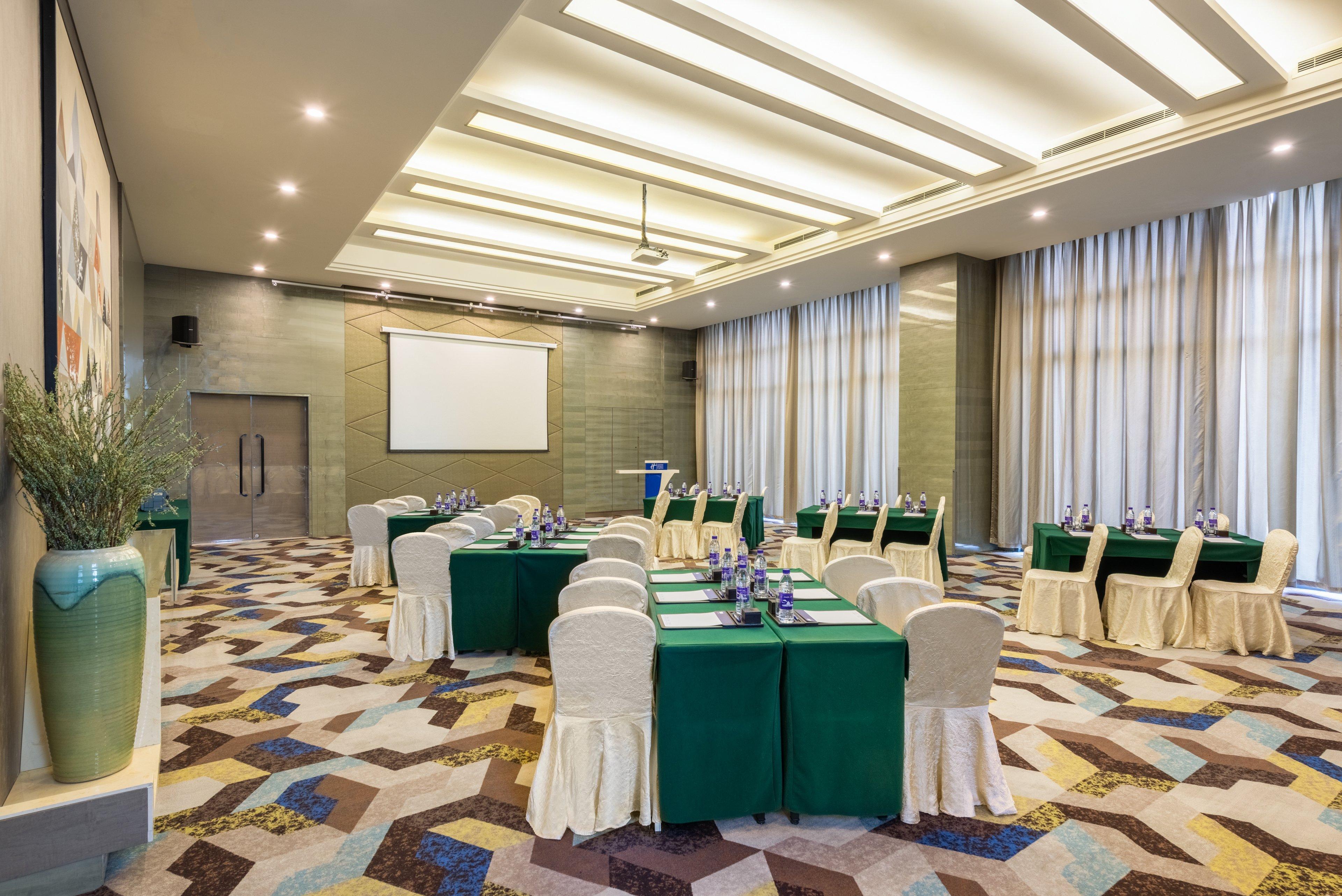 Holiday Inn Express Beijing Yizhuang By Ihg - Taxi 1 Hour To International Airport And 800 Meters To The Nearby Subway Pequim Exterior foto