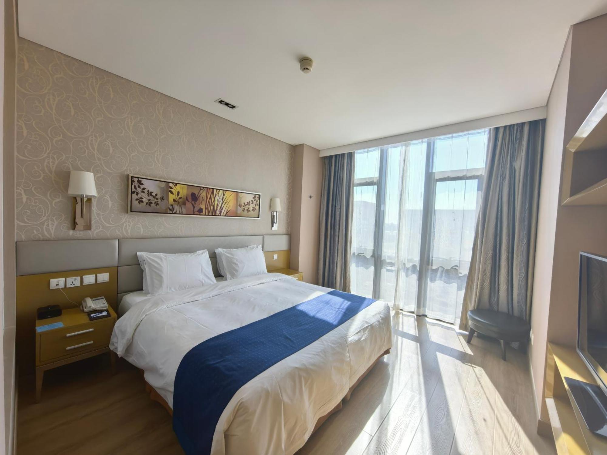 Holiday Inn Express Beijing Yizhuang By Ihg - Taxi 1 Hour To International Airport And 800 Meters To The Nearby Subway Pequim Exterior foto