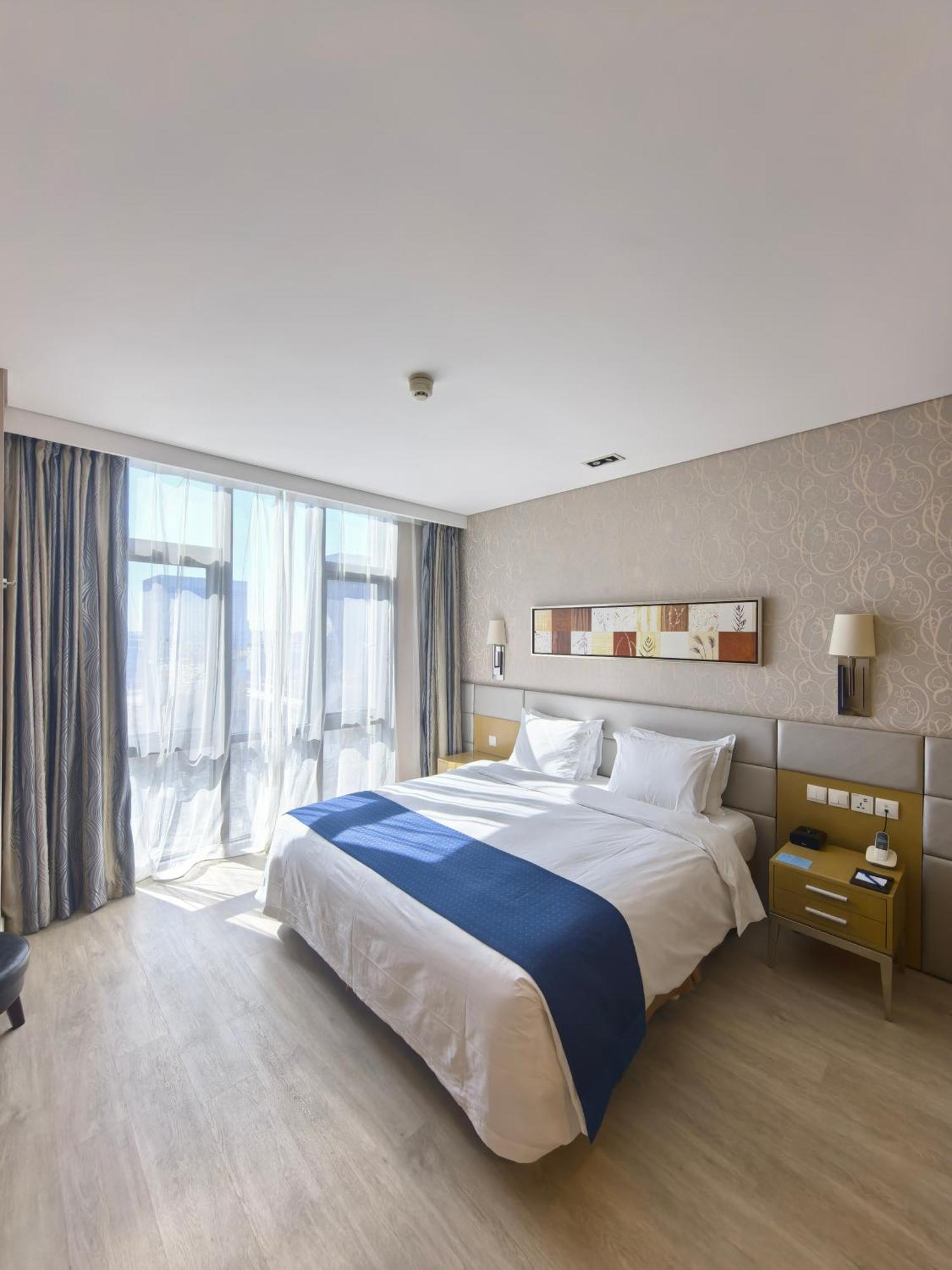 Holiday Inn Express Beijing Yizhuang By Ihg - Taxi 1 Hour To International Airport And 800 Meters To The Nearby Subway Pequim Exterior foto