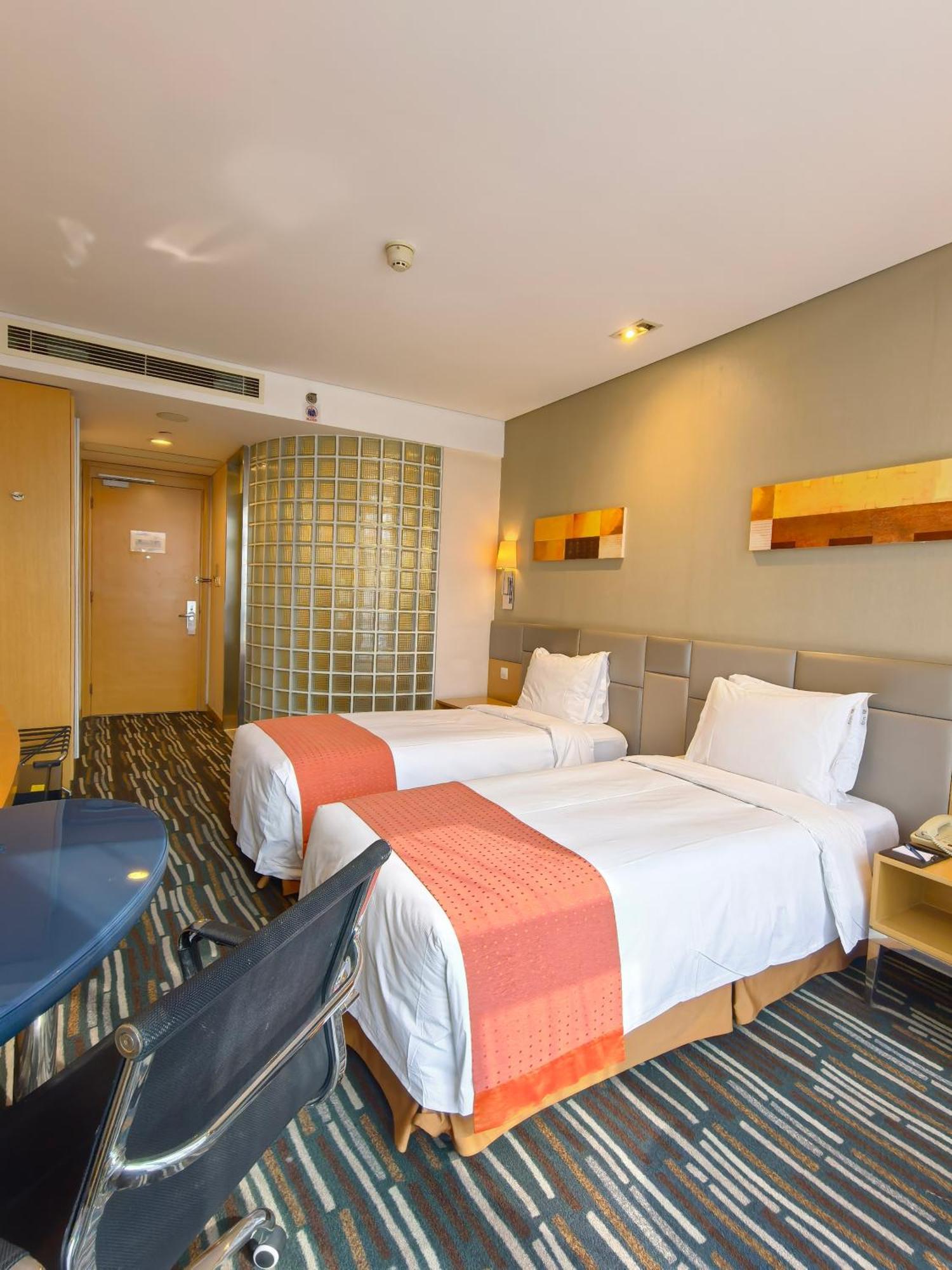 Holiday Inn Express Beijing Yizhuang By Ihg - Taxi 1 Hour To International Airport And 800 Meters To The Nearby Subway Pequim Exterior foto