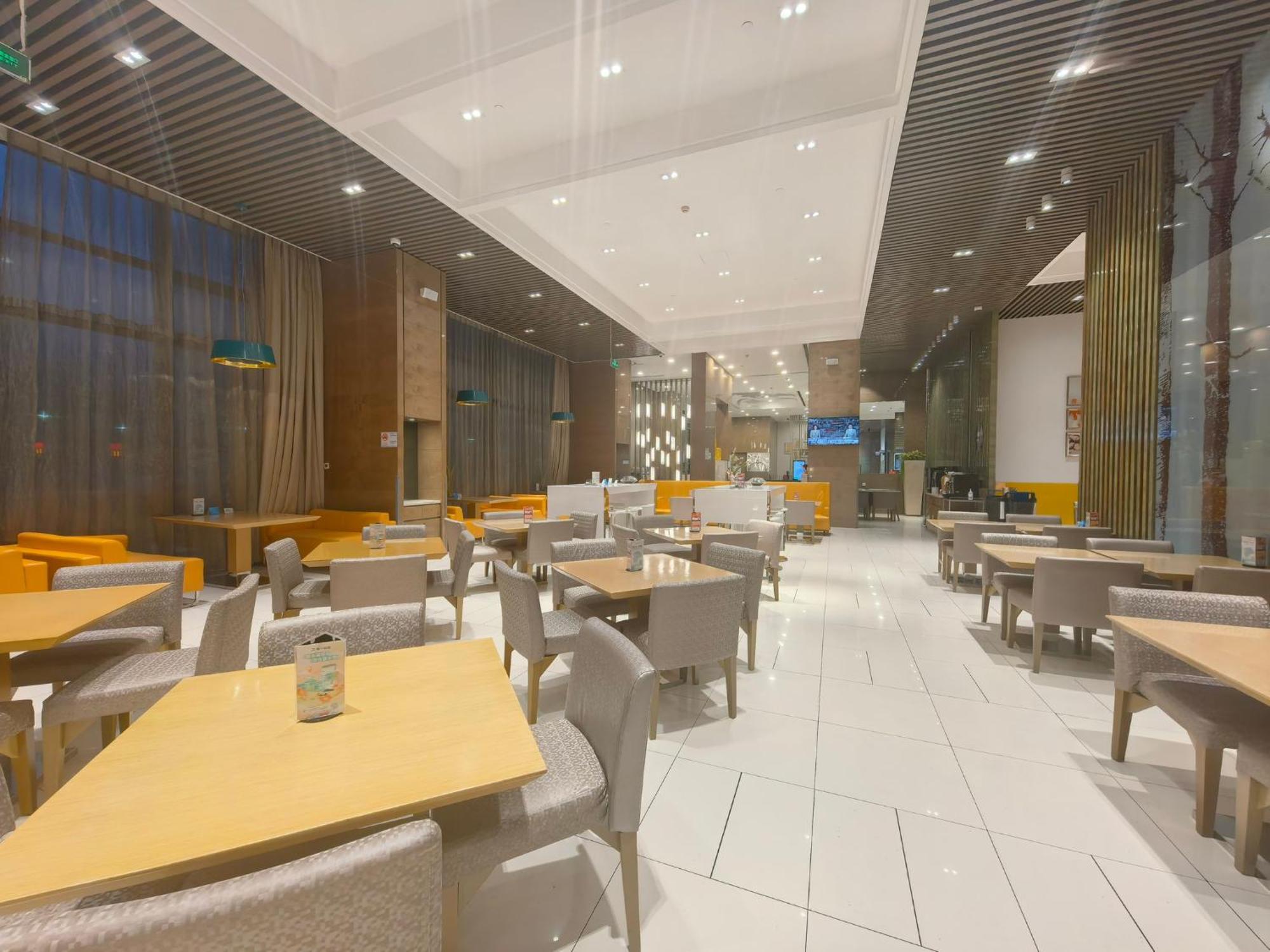 Holiday Inn Express Beijing Yizhuang By Ihg - Taxi 1 Hour To International Airport And 800 Meters To The Nearby Subway Pequim Exterior foto